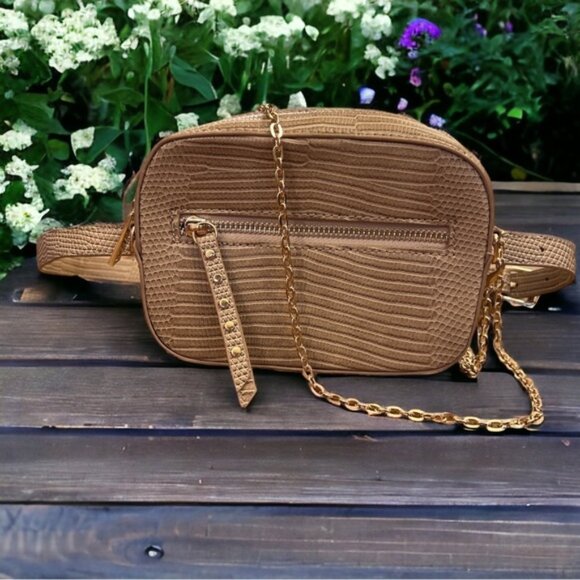 Lulus waist or crossbody small bag EUC - Picture 1 of 3